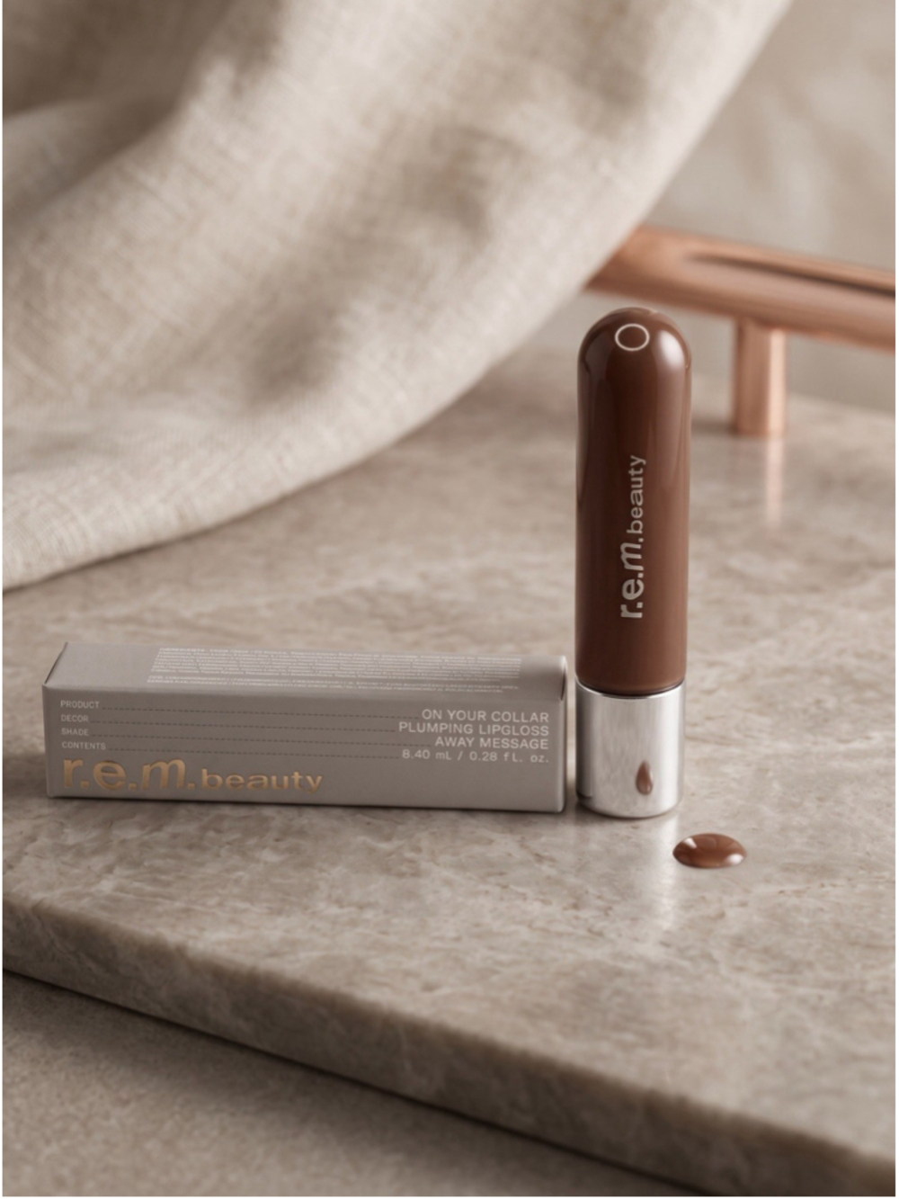 r.e.m. beauty On Your Collar Plumping Lip Gloss 0.28 fl oz / 8.4 ml Away Message